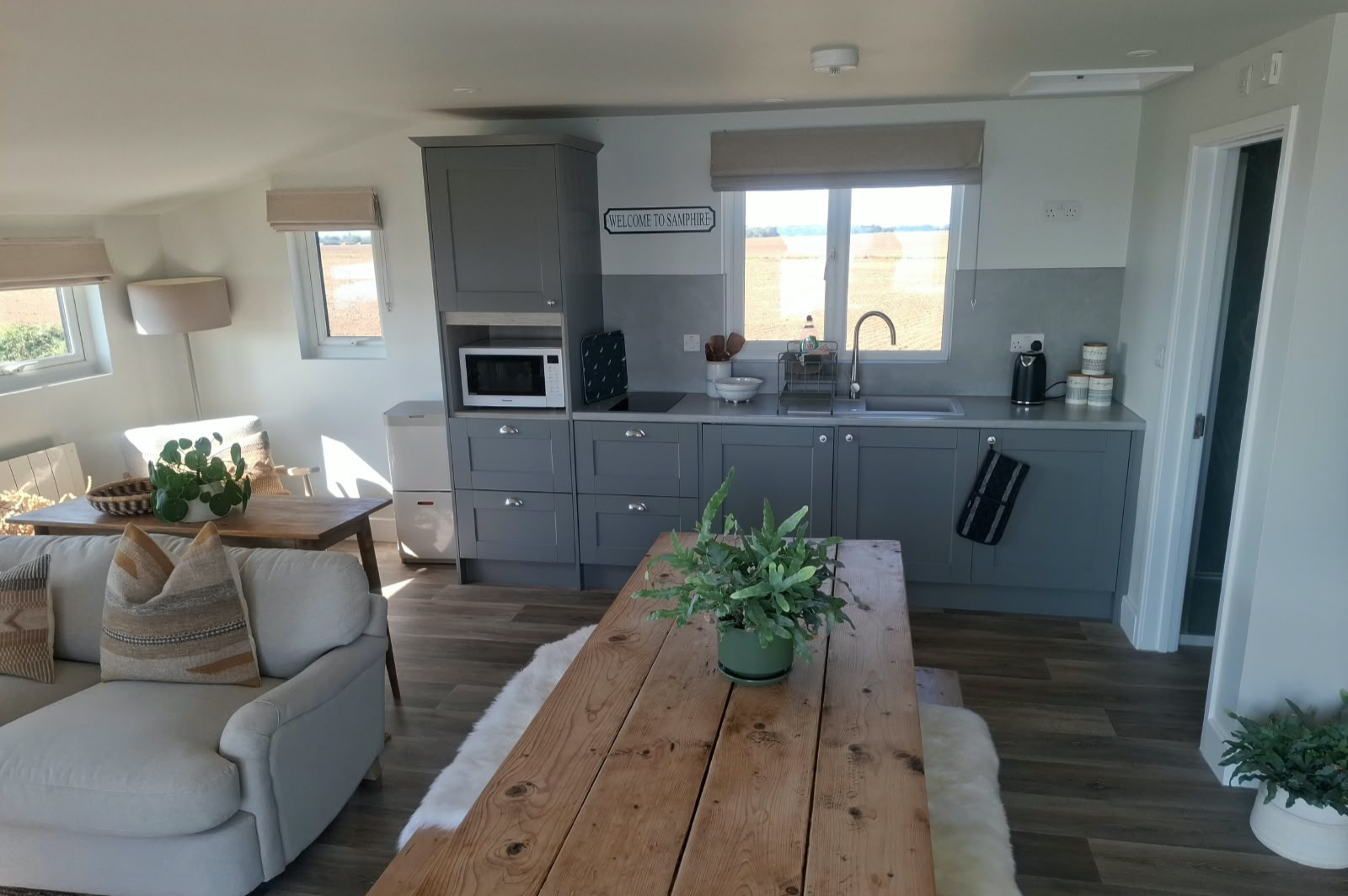 <Hey Presto Cleaning Services